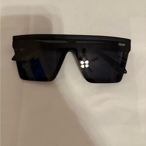 Quay Australia Hindsight Black Square Sunglasses